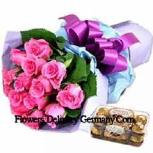 Bouquet de 11 Roses roses avec 16 pièces de Ferrero Rocher délicieux